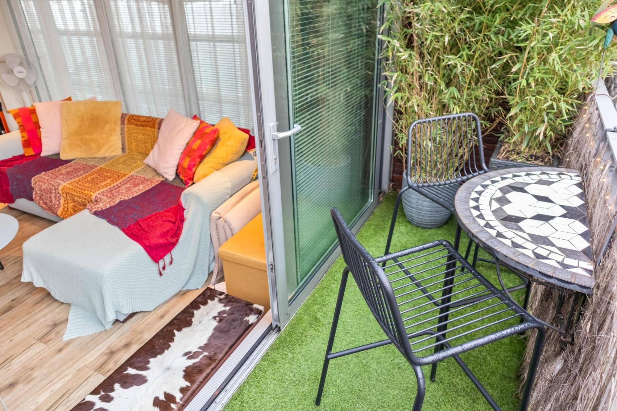 Pyjamagetaways Apartment London Exterior photo
